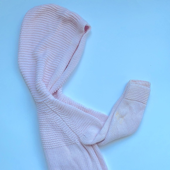 Cute Gap powdered pink/soft pink 2T zipper sweater! - Picture 3 of 3